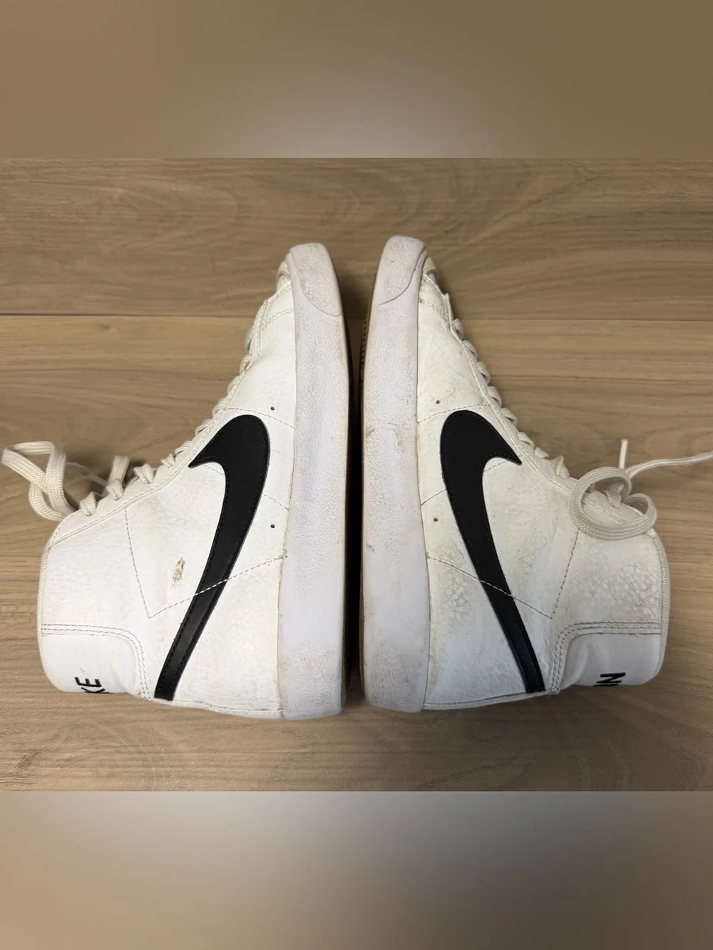 Nike Shoes Kids 5.5Y White Blazer Mid 77 DA4086-100 High Top Suede Trim Classic
